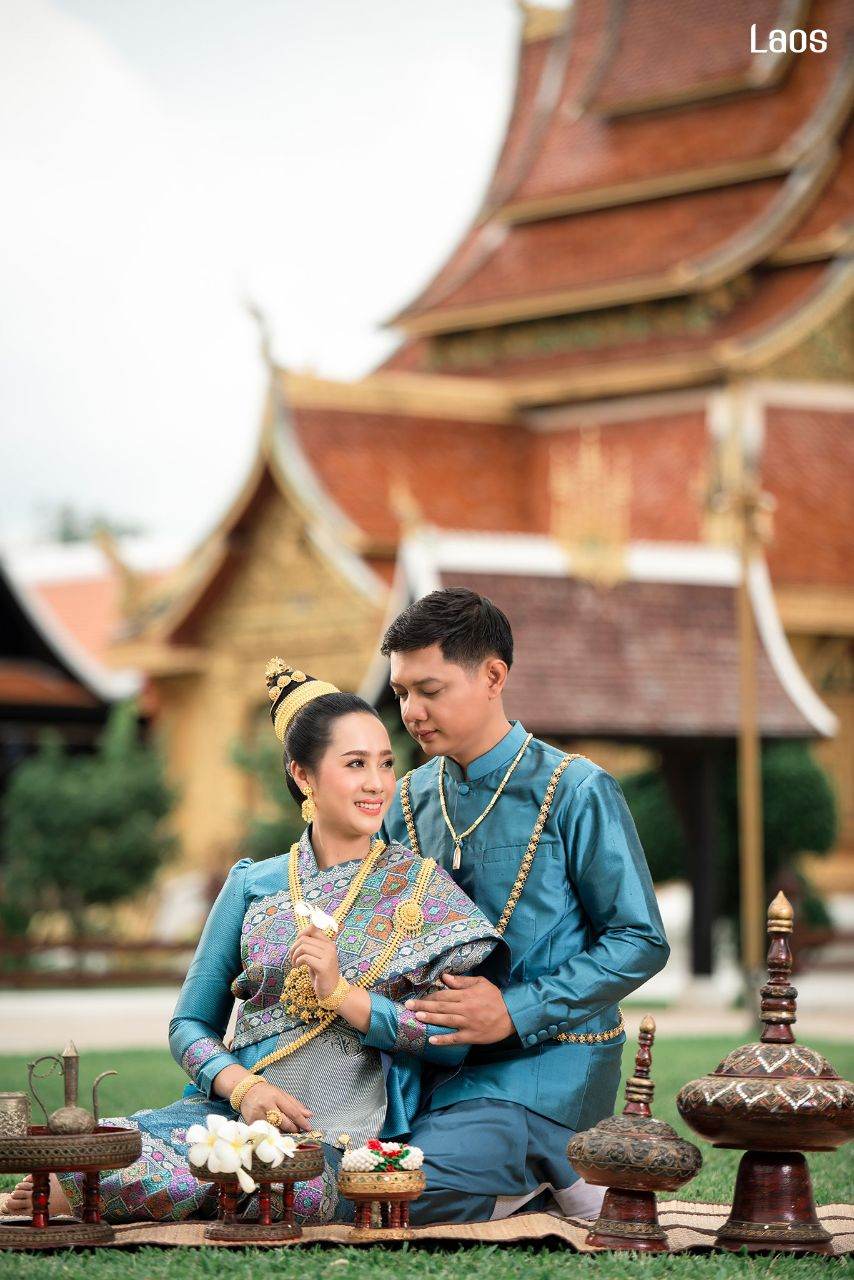 Laos 🇱🇦 | "ງານແຕ່ງ ລາວ" Laos traditional wedding costume