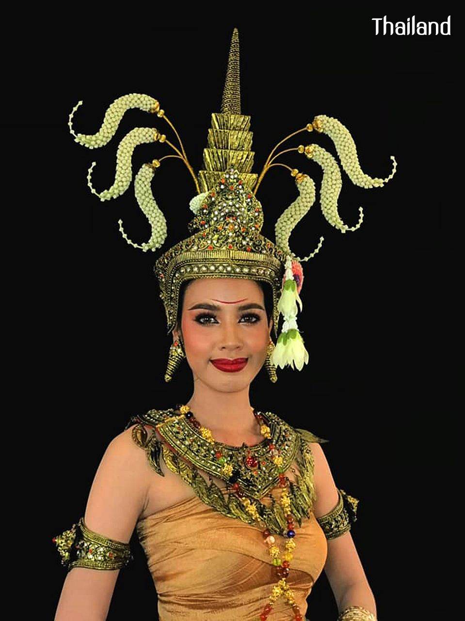 THAILAND 🇹🇭 | Thai Apsara Dance "อัปสรบุปผาเทวี" ថៃ អប្សរា