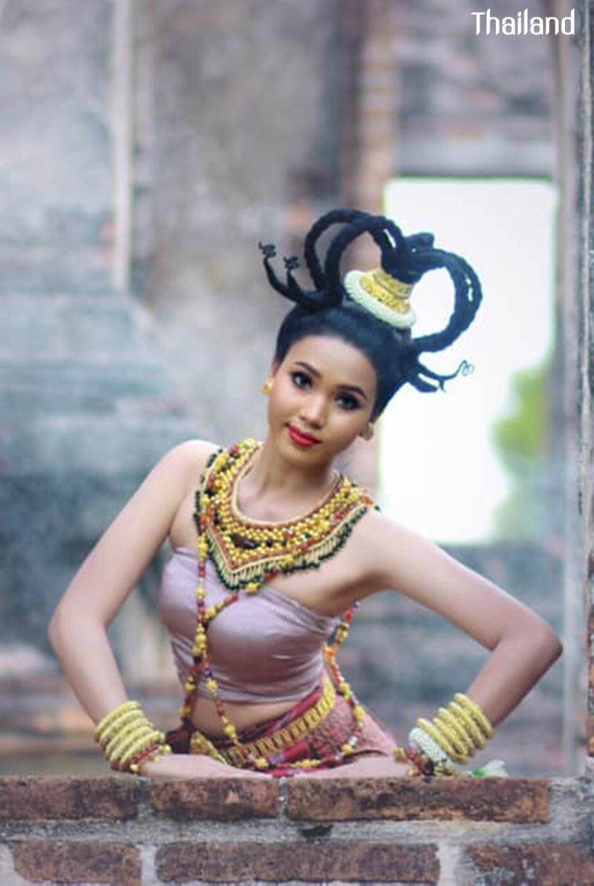 THAILAND 🇹🇭 | Thai Apsara Dance "อัปสรบุปผาเทวี" ថៃ អប្សរា