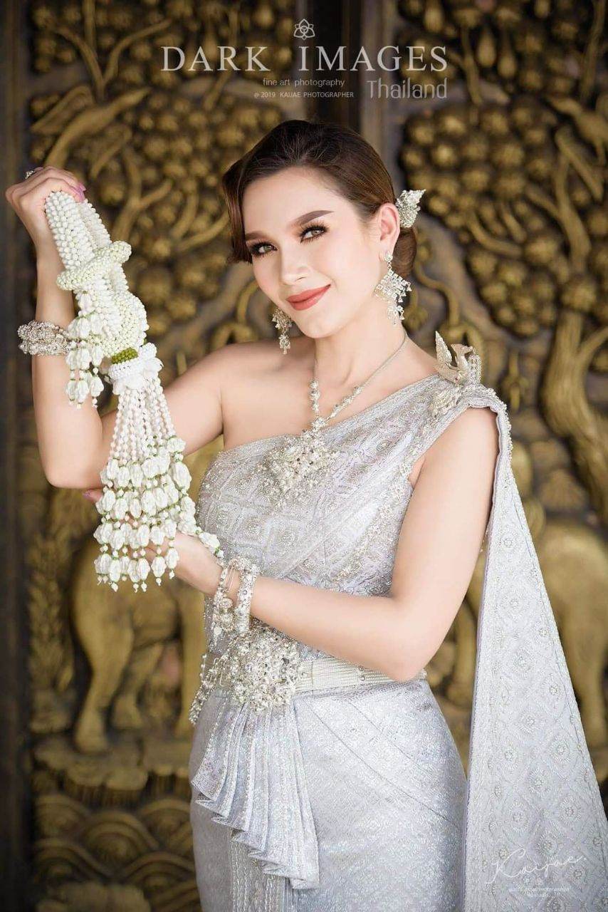 THAILAND 🇹🇭 | Thai wedding dress, ชุดไทยวิวาห์