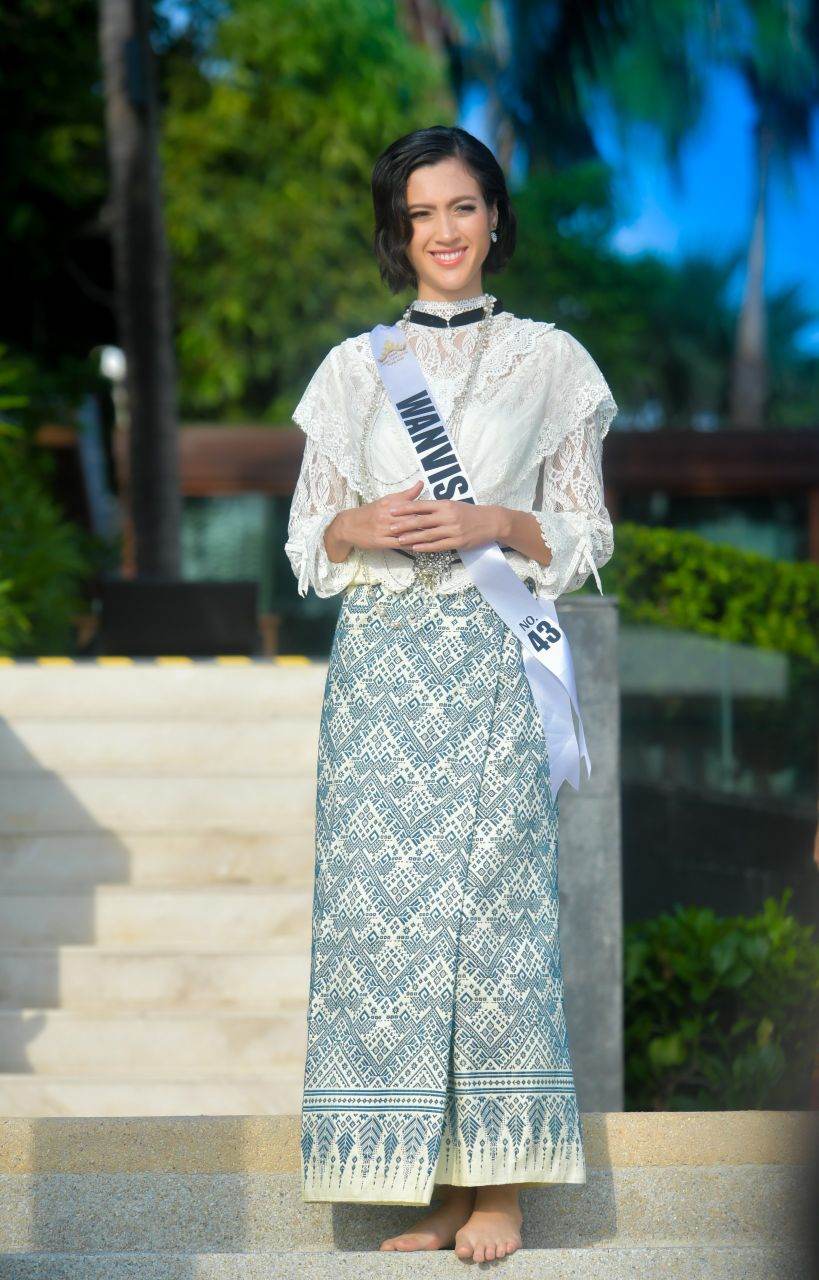 Miss Universe Thailand2020 🇹🇭 in Isan traditional outfit