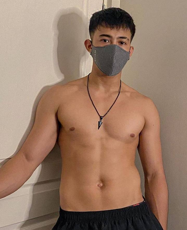 ดีต่อใจ#1400Sexy Mask Man