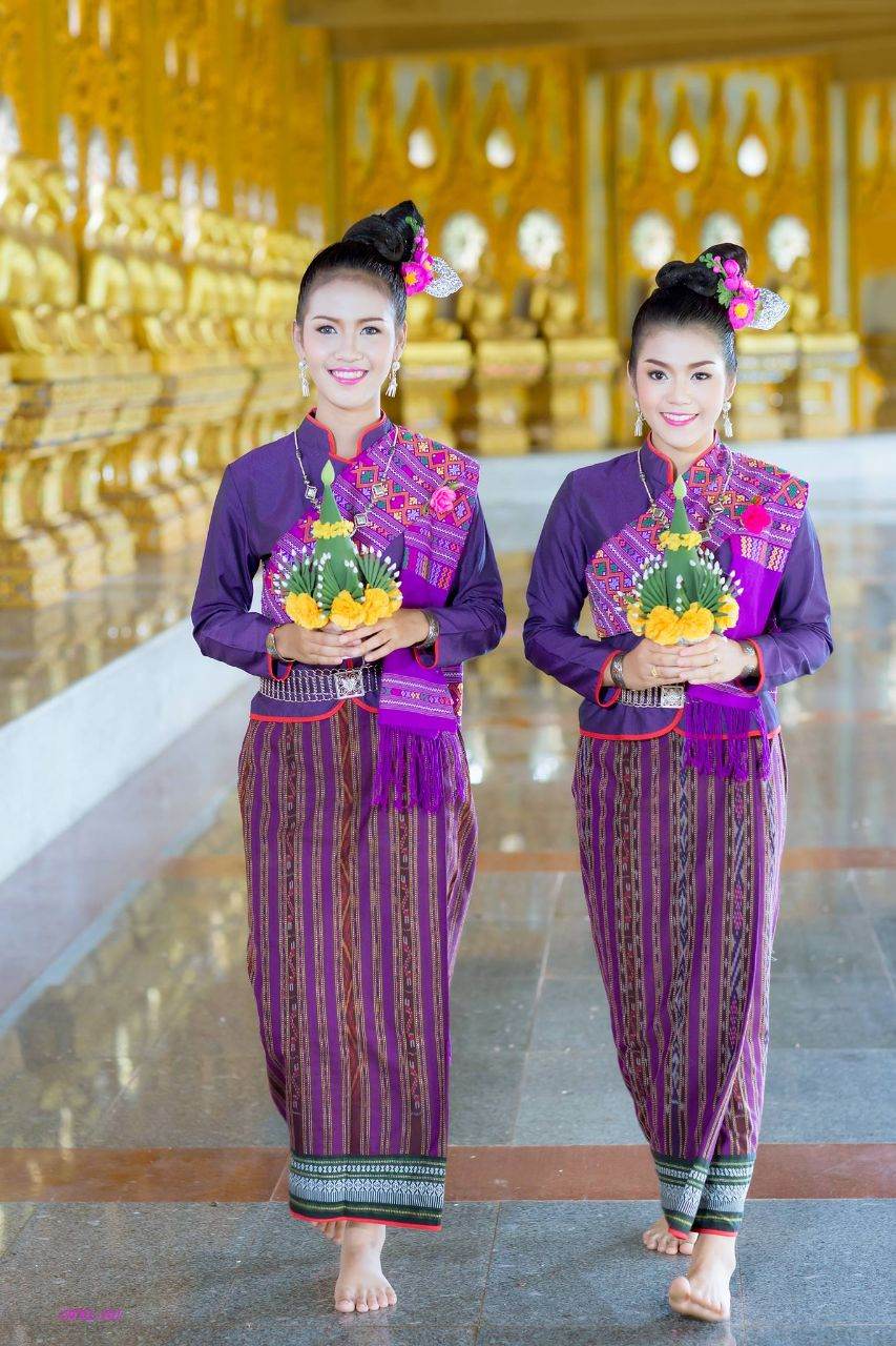 Thailand 🇹🇭 | Isan traditional costume - ชุดอีสานจังหวัดร้อยเอ็ด
