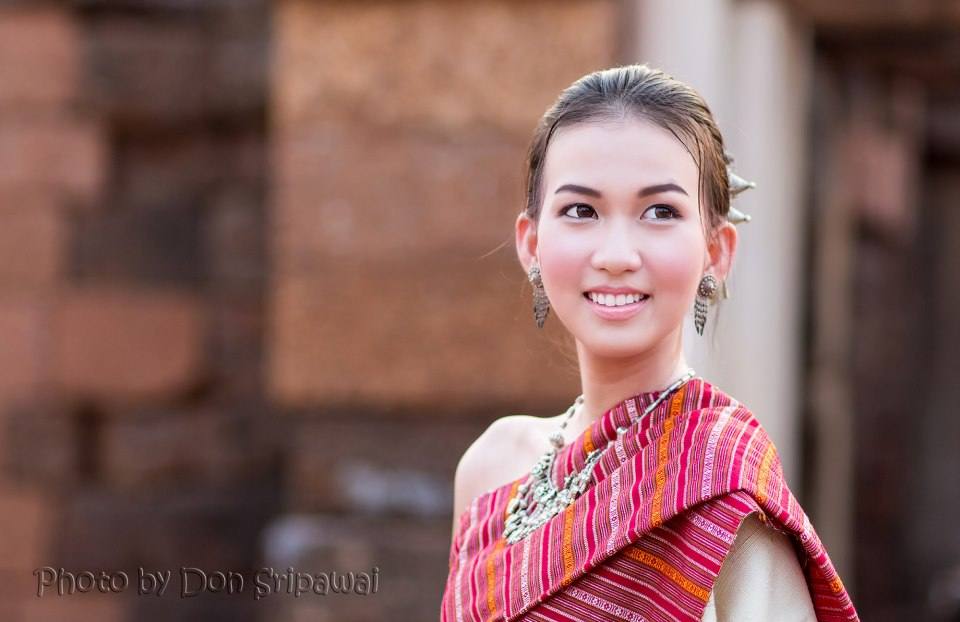 THAILAND 🇹🇭 | Isan traditional costume การแต่งกายภาคอีสาน