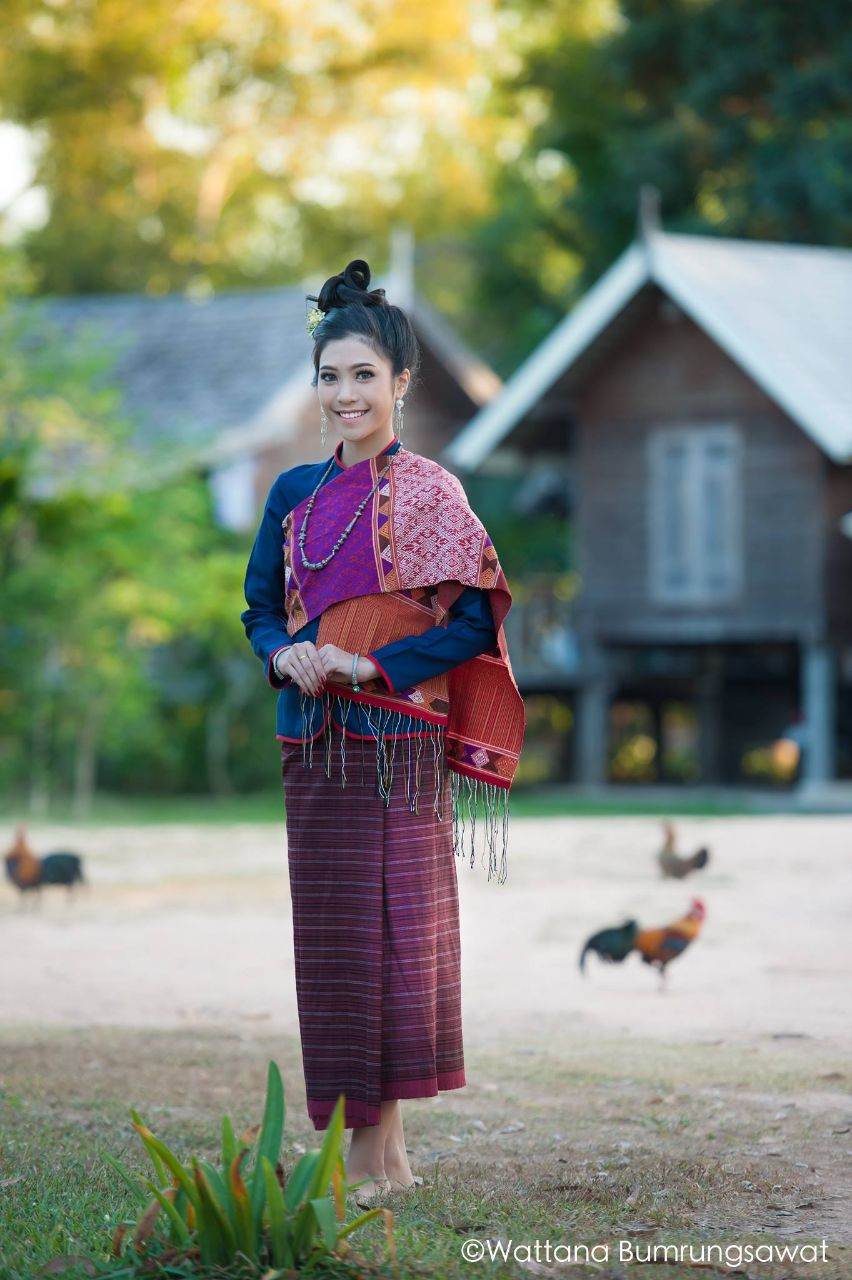 THAILAND 🇹🇭 | Isan traditional costume - การแต่งกายภาคอีสาน