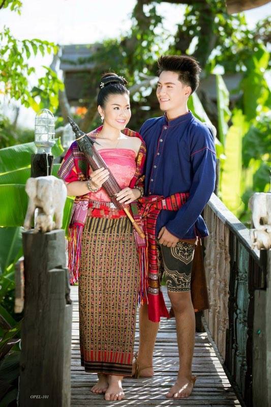 THAILAND 🇹🇭 | Isan traditional costume - การแต่งกายภาคอีสาน✨
