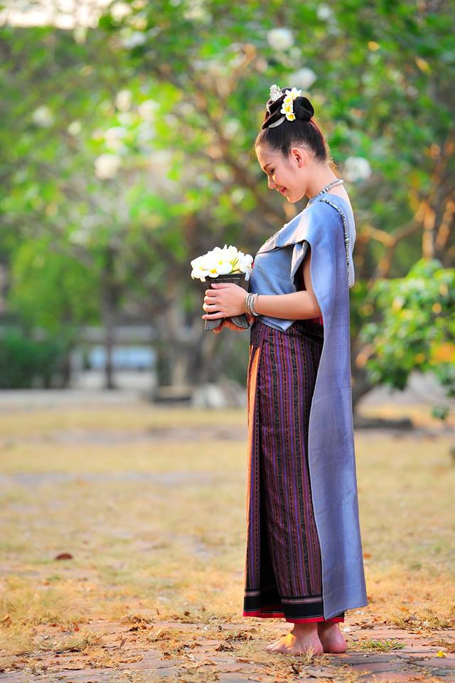 THAILAND 🇹🇭 | Isan traditional costume - ชุดอีสาน, การแต่งกายภาคอีสาน