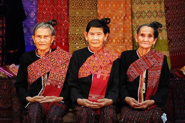 THAILAND 🇹🇭 | Phu Tai ethnic, ผู้ไทย กับผ้าไหมแพรวา