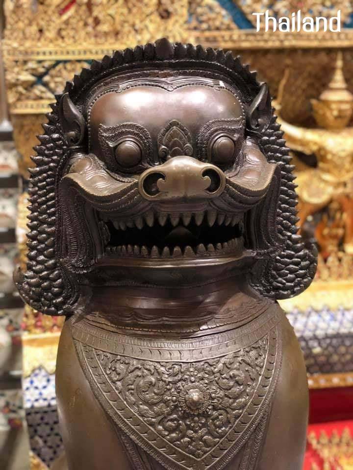 THAILAND 🇹🇭 | The Singha statue in wat phra kaew - Thai royal palace, Bangkok