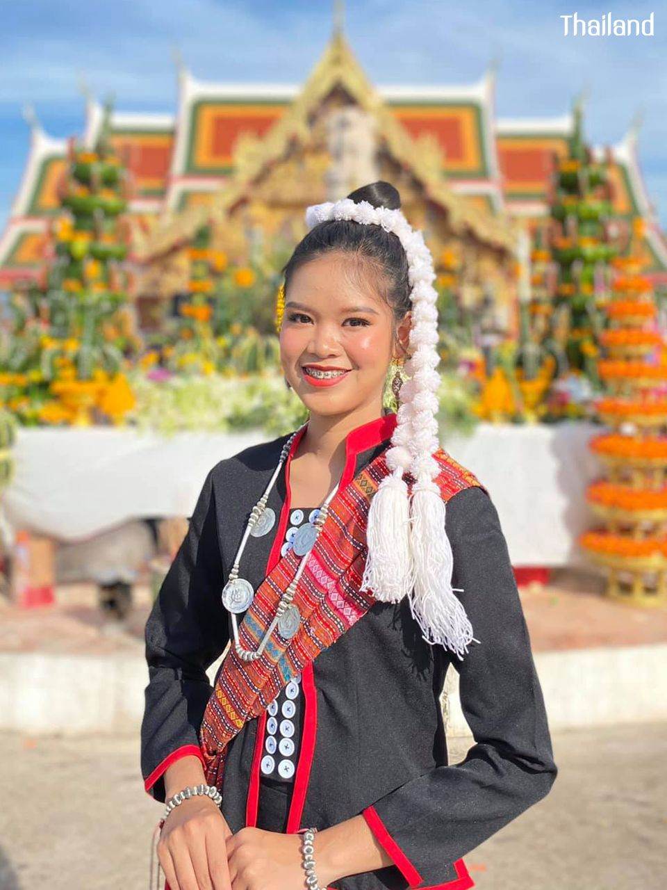 THAILAND 🇹🇭 | ฟ้อนภูไทสกลนคร, Phu Tai dance in Sakon Nakhon Province