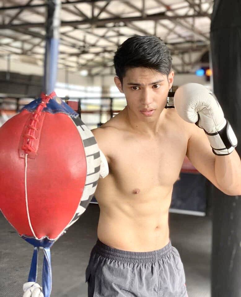 ดีต่อใจ#1612อยากเป็นคู่ชก..ให้เธอ