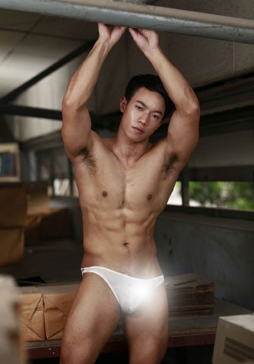 Hot men in underwear 498