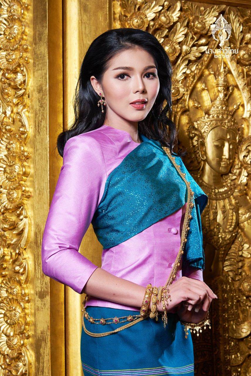 THAILAND 🇹🇭 | ชุดพื้นเมืองภาคเหนือ Northern traditional dress, นางสาวไทย - Miss Thailand 2019