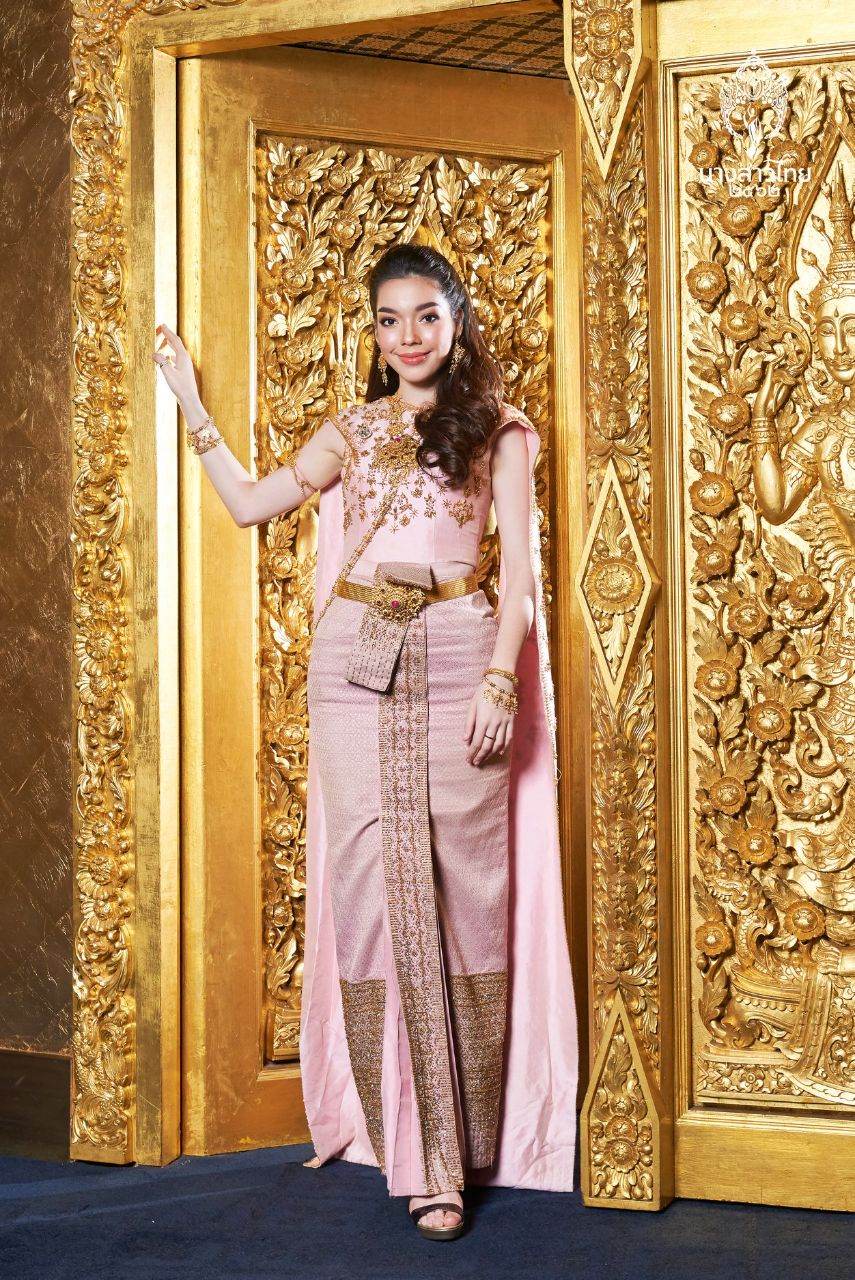 THAILAND 🇹🇭 | ชุดพื้นเมืองภาคกลาง Central region traditional dress, นางสาวไทย - Miss Thailand 2019