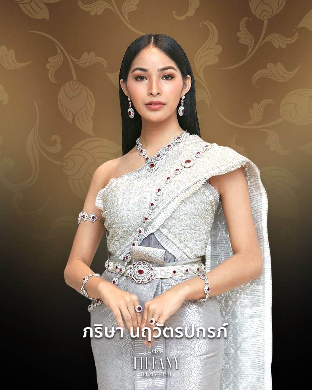 THAILAND 🇹🇭 | ชุดไทยจักรี by Miss Tiffany's Universe 2020