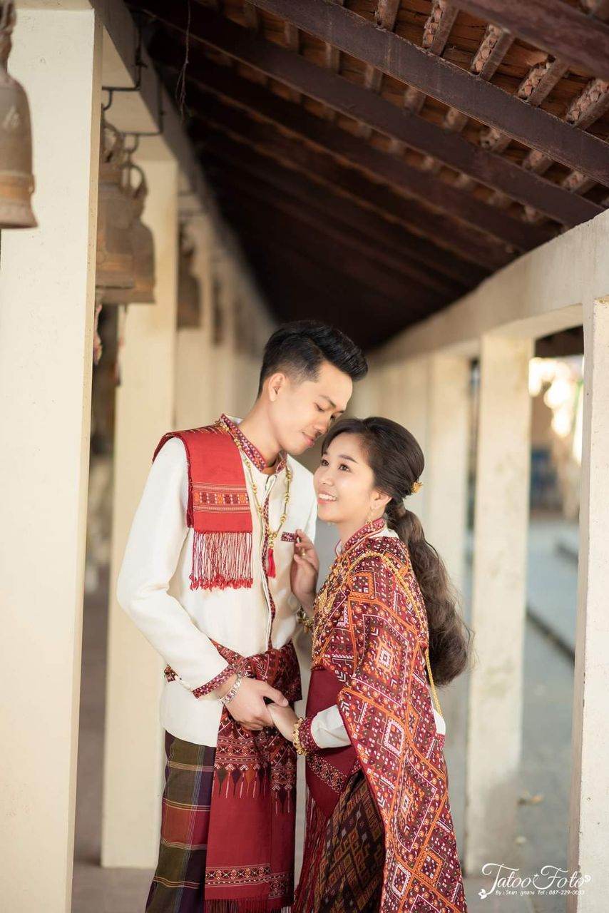 Pre Wedding ชุดอีสาน | Thailand 🇹🇭