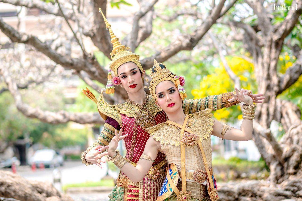 THAILAND 🇹🇭 | Thai dance: ชมโฉมนางจันทกินรี