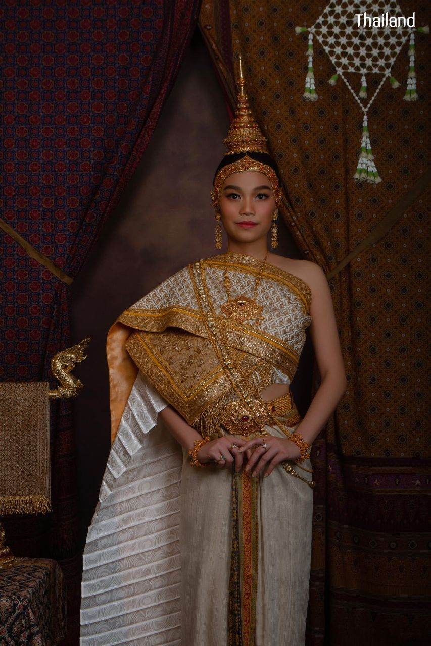 THAILAND 🇹🇭 | The Sbai in Thailand, THAI DRESS, ชุดไทย