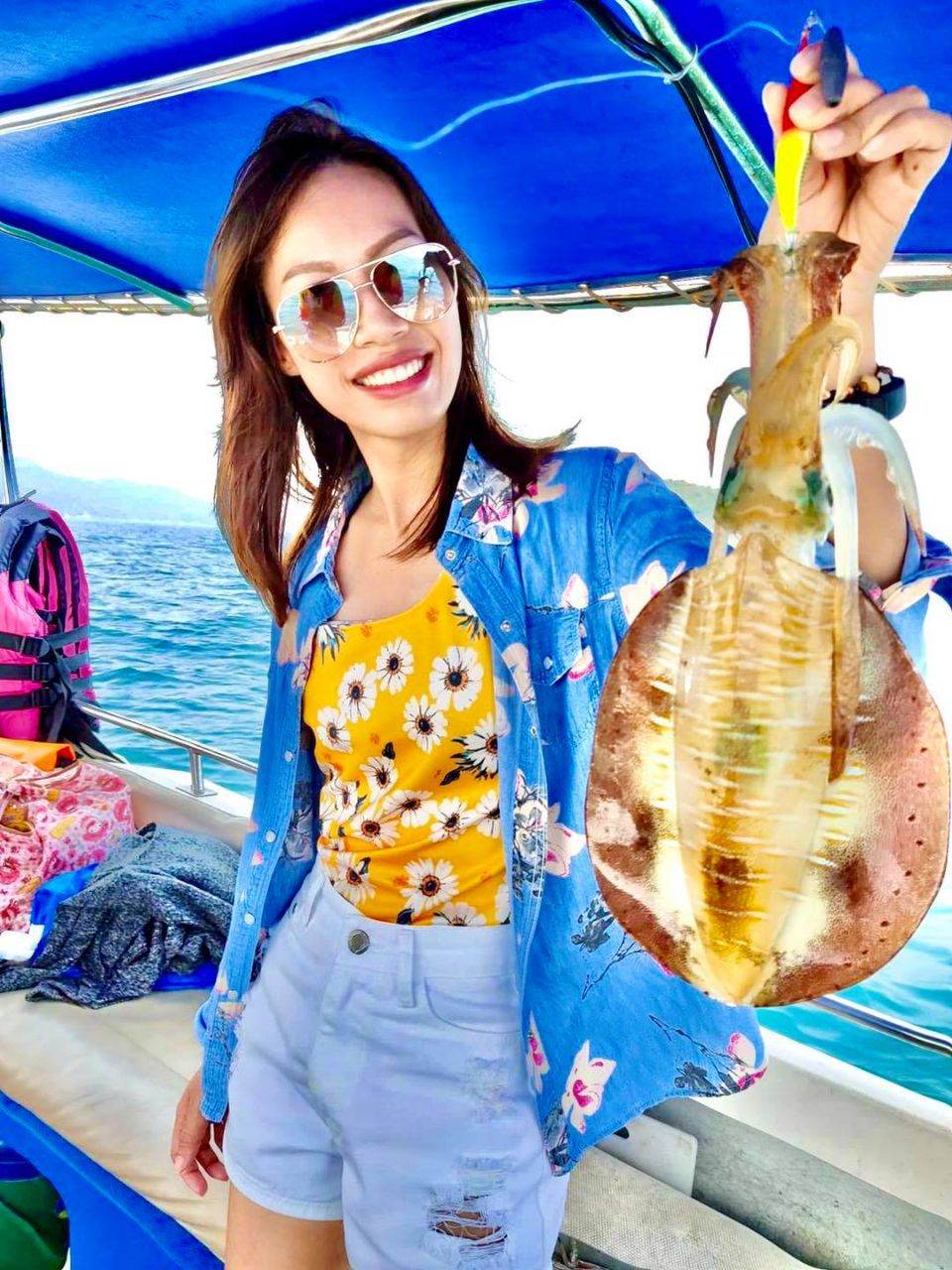 THAILAND  | Travel to the sea, eat fresh Sashimi