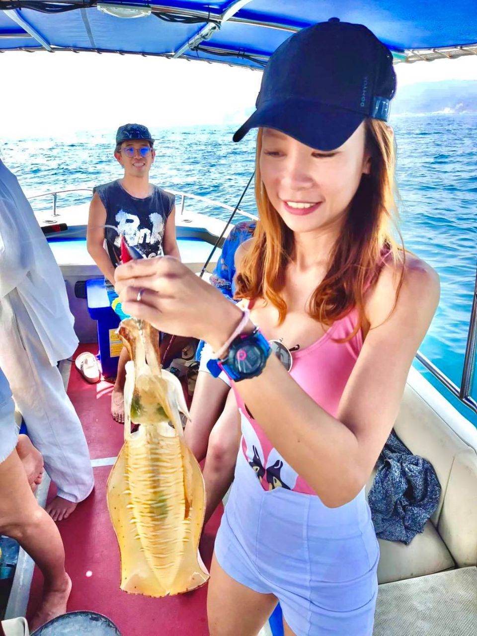 THAILAND  | Travel to the sea, eat fresh Sashimi