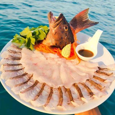 THAILAND  | Travel to the sea, eat fresh Sashimi