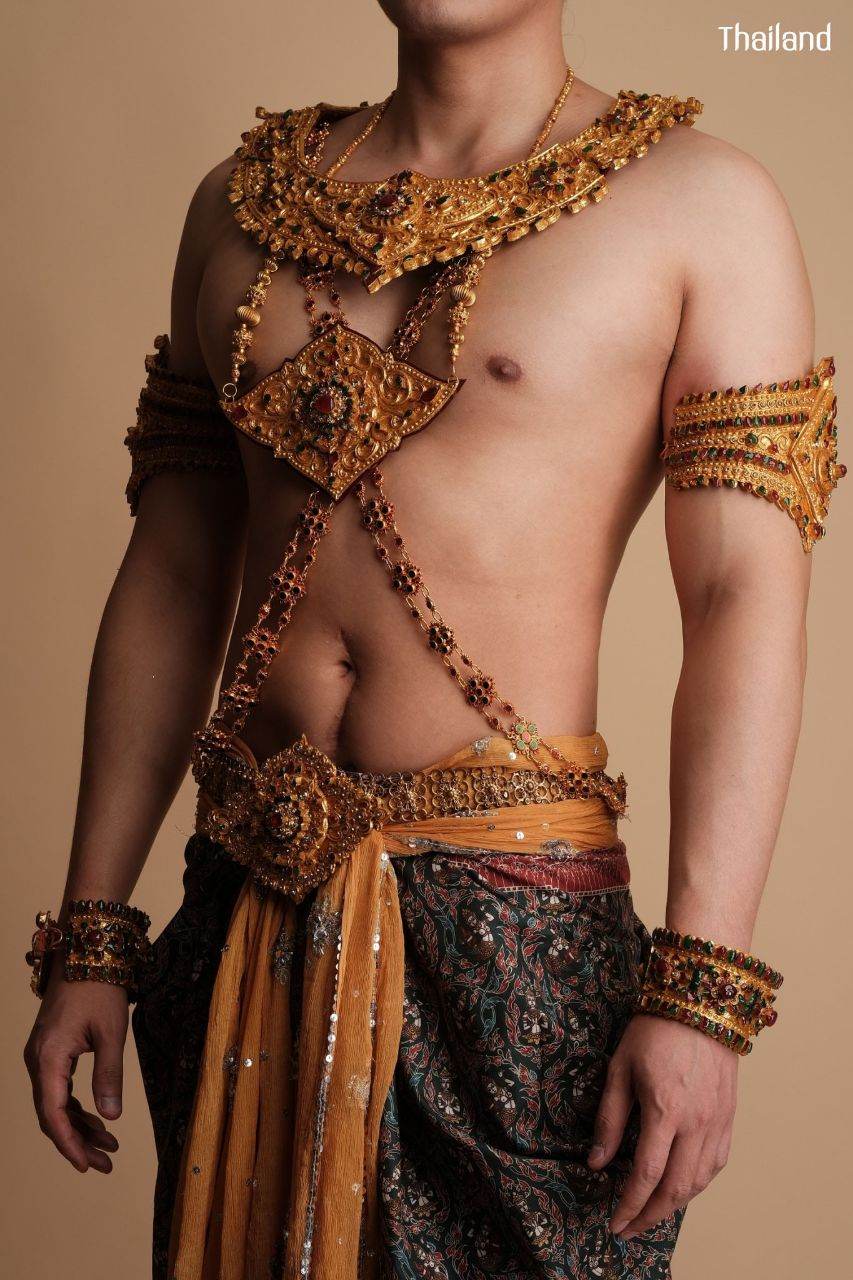 THAILAND 🇹🇭 | The royal costume of the Ayutthaya kingdom, การแต่งกายสมัยอยุธยา