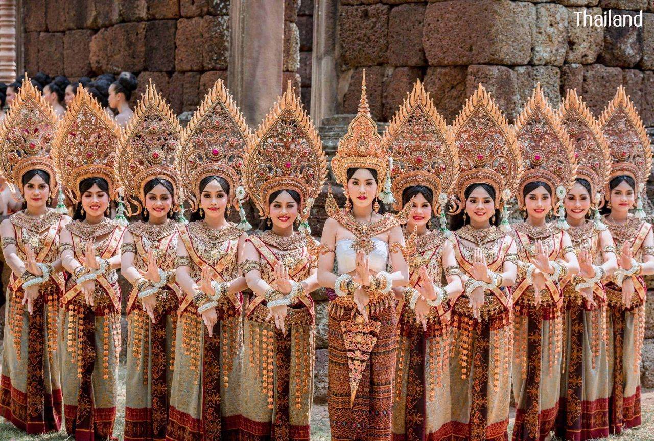 Thai Apsara - Thai Apsorn at Phanomrung Historical Park Buriram Province, 3 April 2020 | THAILAND 🇹🇭