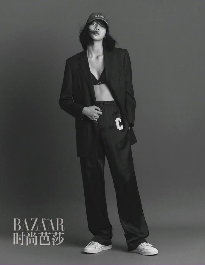 Lisa @ Harper’s Bazaar China April 2021
