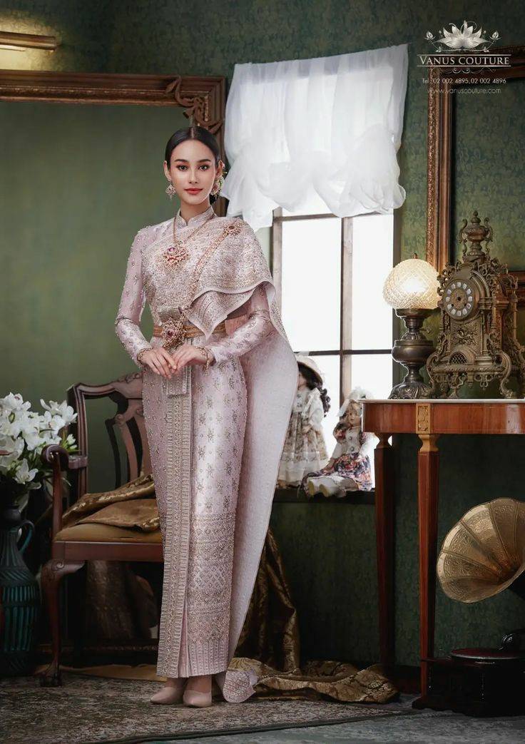 Sbai Thai dress: Thailand 🇹🇭 ชุดไทยศิวาลัย