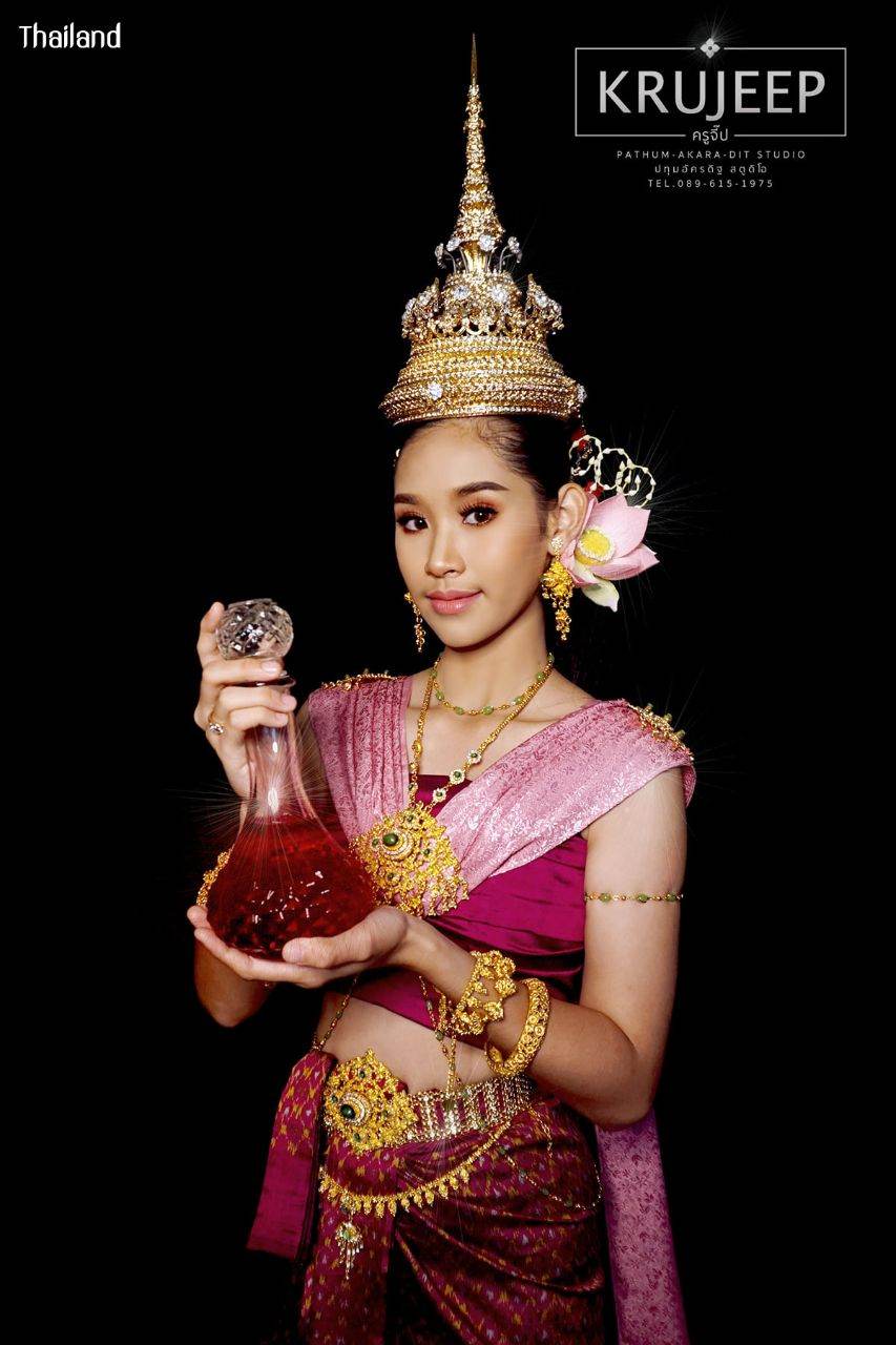 SONGKRAN LADY "Rak Sod Devi" | THAILAND 🇹🇭