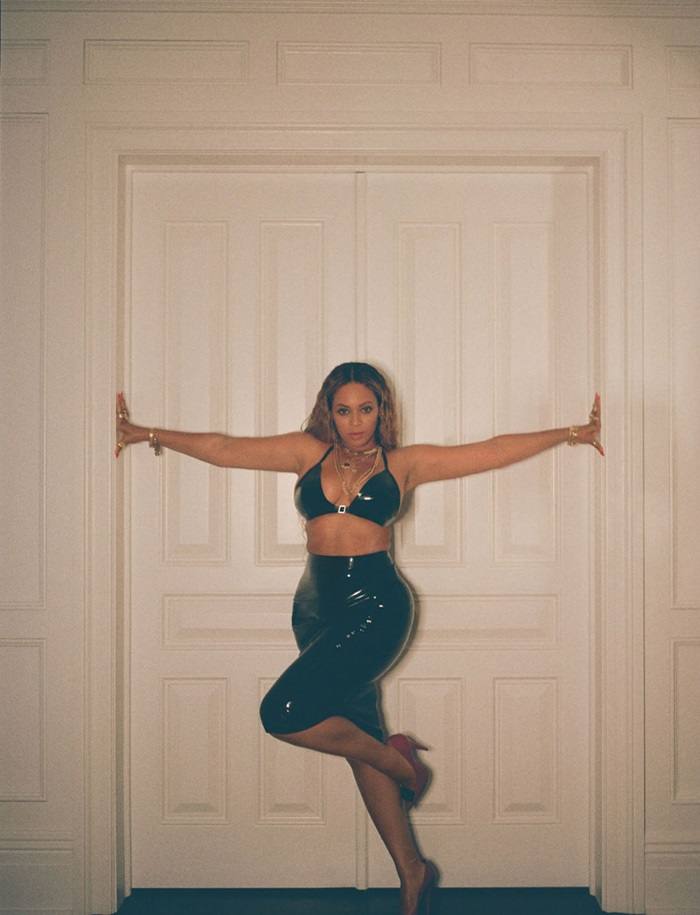Beyoncé @ Vogue UK December 2020