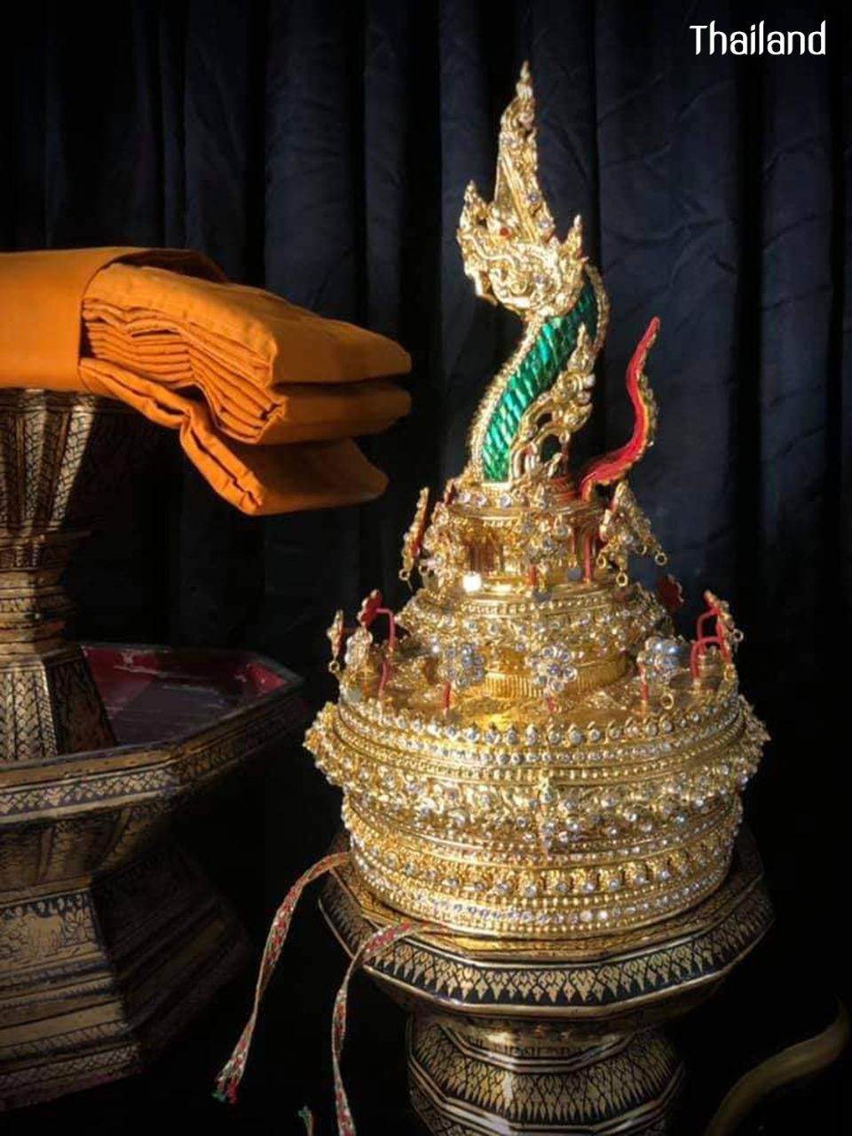 The Naga Lompok "ลอมพอกนาค" | THAILAND 🇹🇭