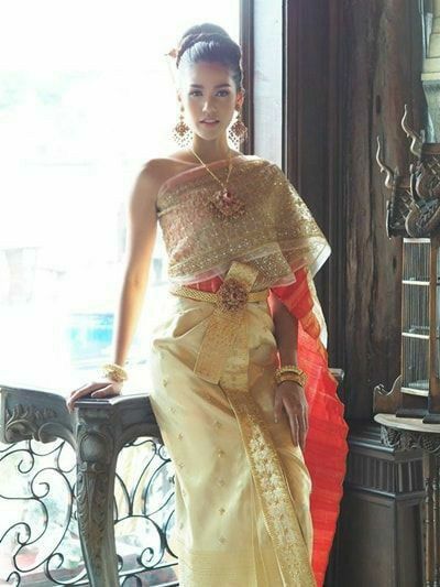 Sbai Thai dress: Thailand 🇹🇭ชุดไทยจักรพรรดิ