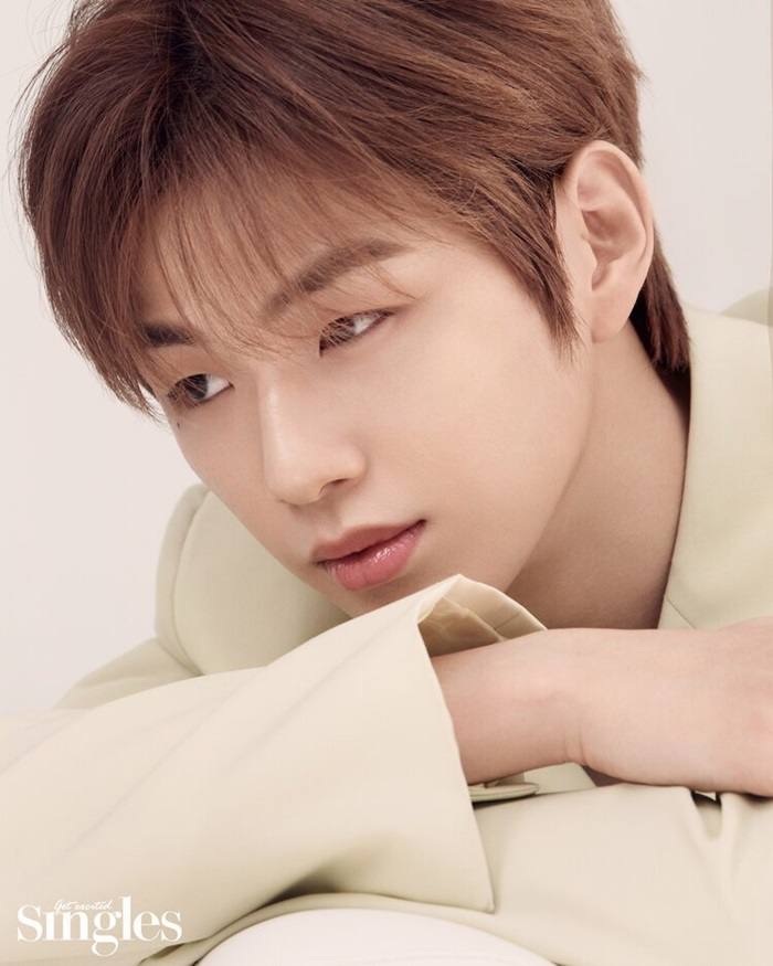 Kang Daniel @ Singles Korea May 2021