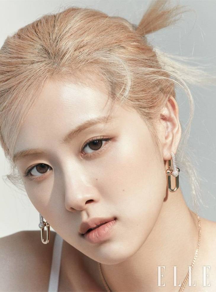 Rosé @ Elle Korea June 2021