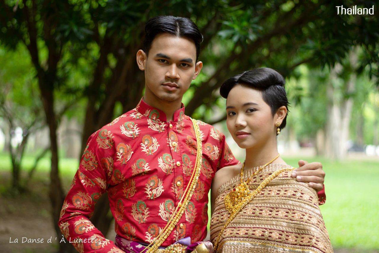 Thai costume during the reign of King Rama IV of Siam | THAILAND 🇹🇭