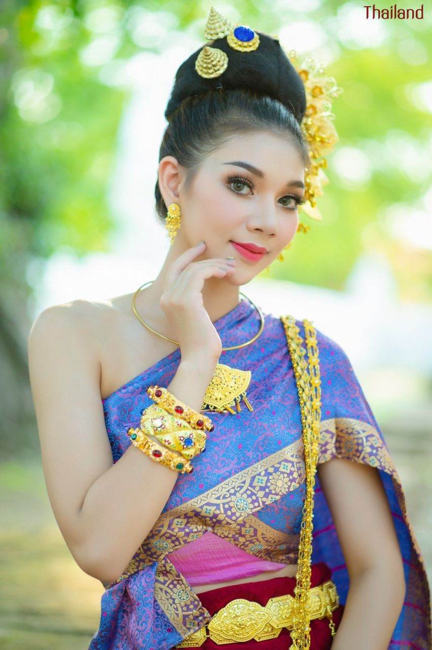 Tai Yuan ethnic in the Lanna Kingdom, สาวล้านนา | THAILAND 🇹🇭