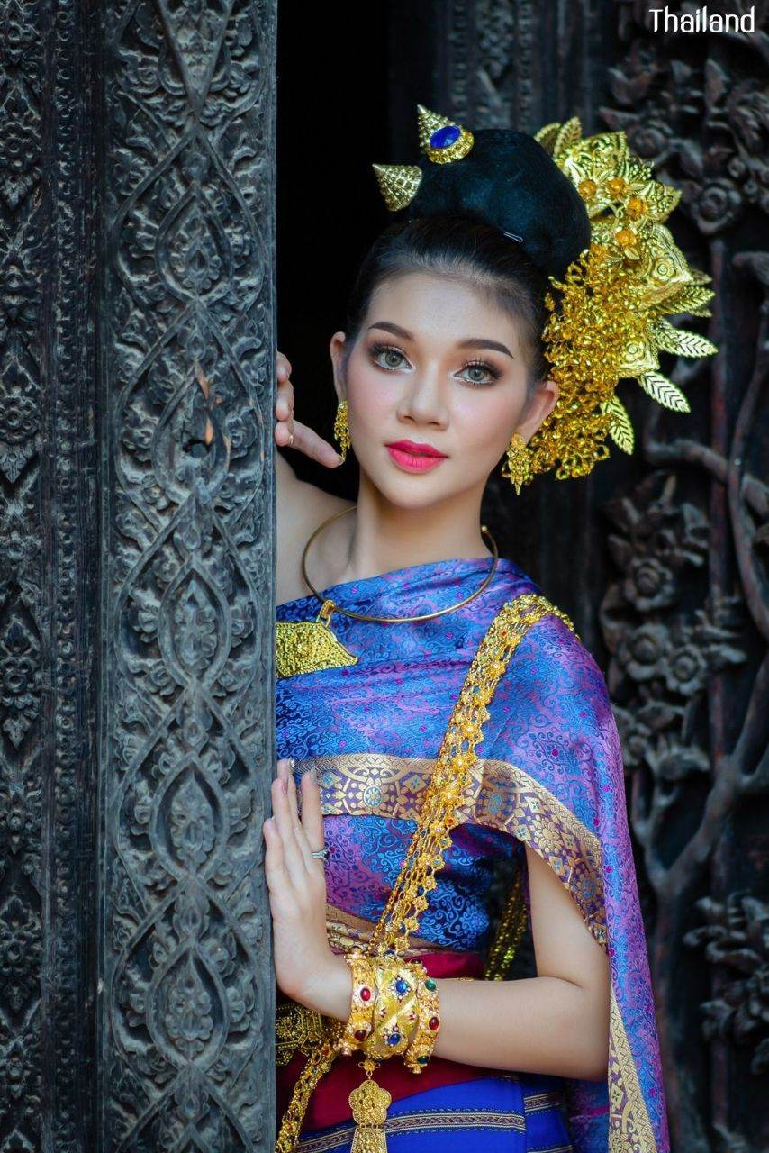 Tai Yuan ethnic in the Lanna Kingdom, สาวล้านนา | THAILAND 🇹🇭