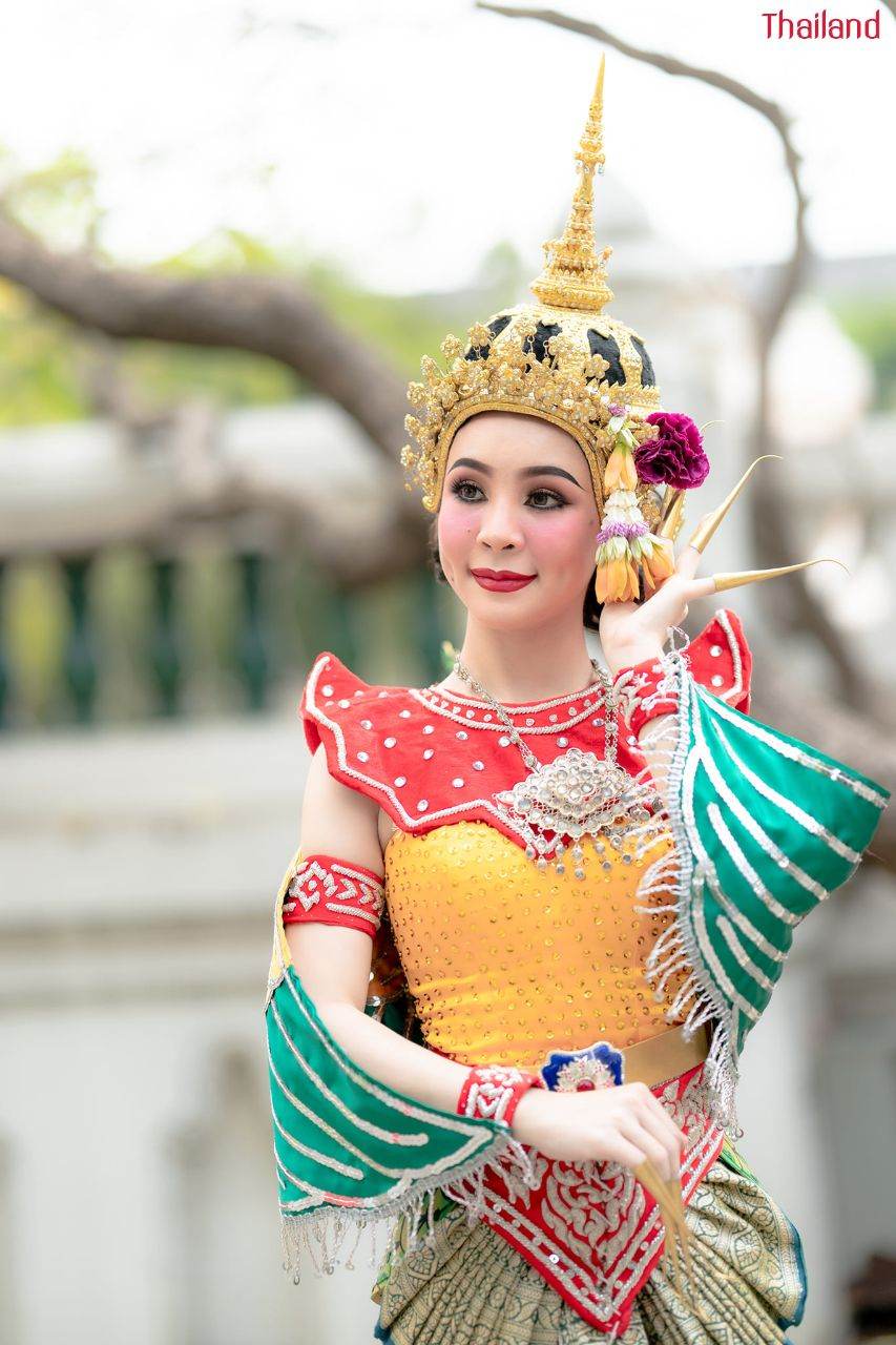 Kinnaree - Thai dance, มโนราห์บูชายัญ | THAILAND 🇹🇭