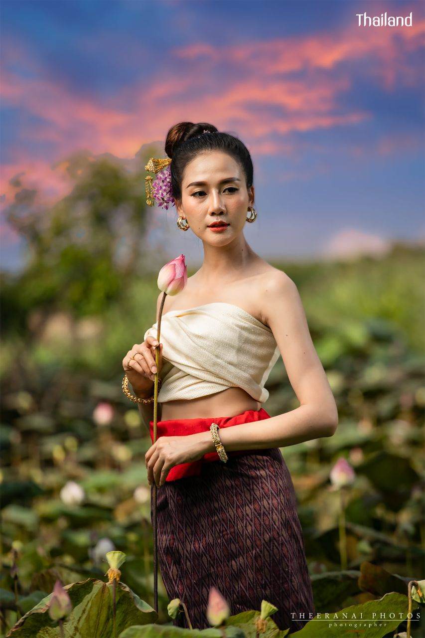 THAI ISAN DRESS, อีสาน | THAILAND 🇹🇭