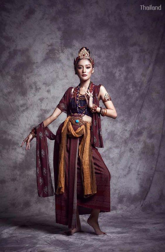 ทวารวดี -The Outfit of Dvaravati Era | THAILAND 🇹🇭