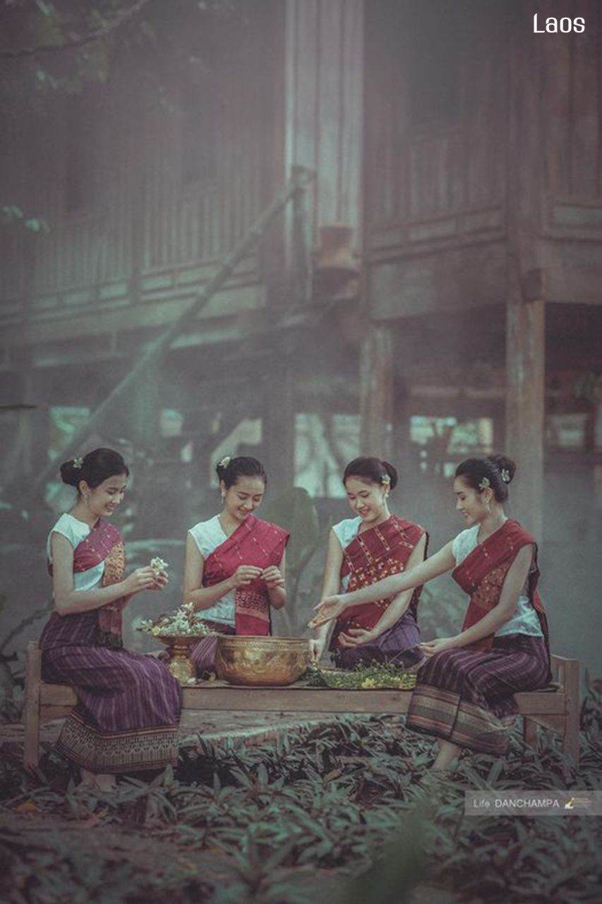"ສະບາຍດີປີໃຫມ່ລາວ 2021" and "ຜູ້ໄທ" Phu-Tai ethnic | LAOS 🇱🇦