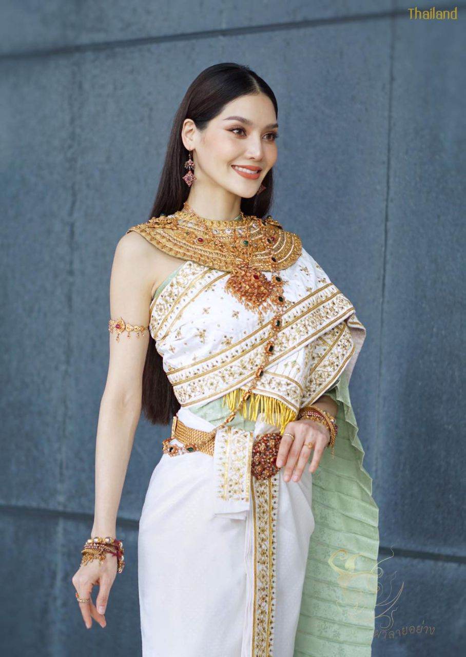 THAI DRESS, ชุดไทย: THAI NATIONAL COSTUME | THAILAND 🇹🇭