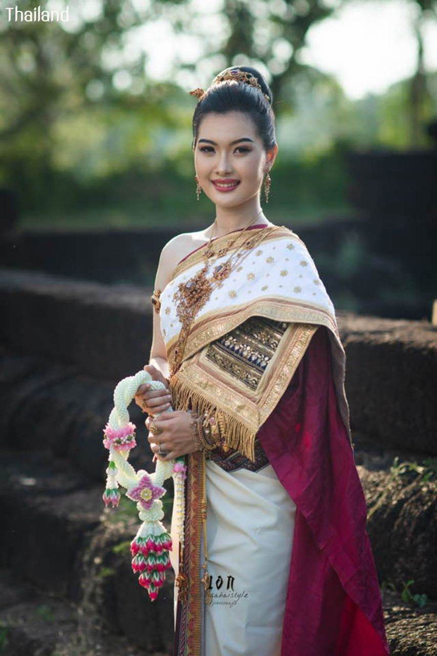 Thai wedding dress: The national costume of Thailand | THAILAND 🇹🇭