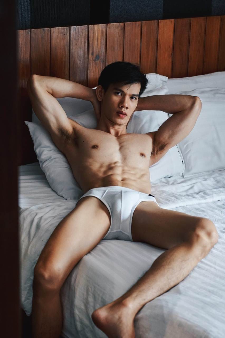 LINE OpenChat : Underwear For Men