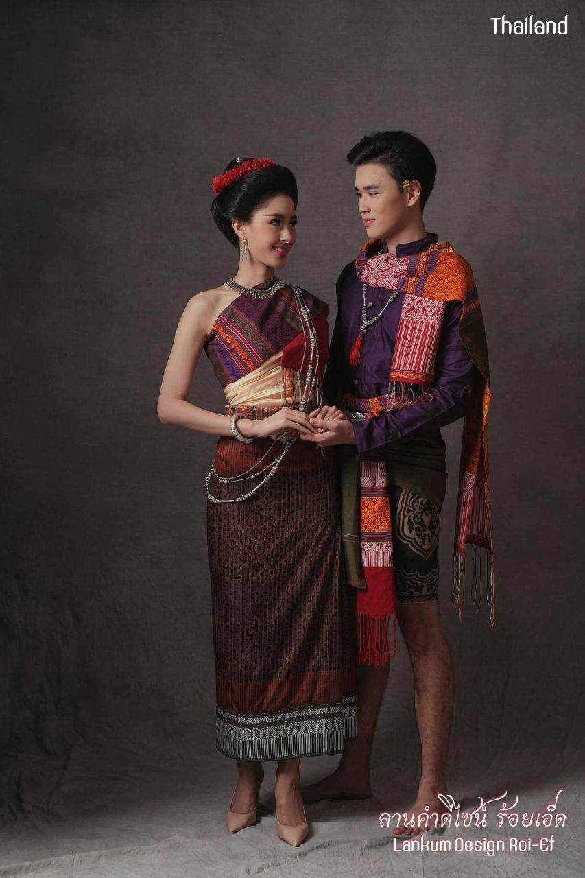 THAILAND 🇹🇭 | Isan traditional costume, ชุดอีสาน