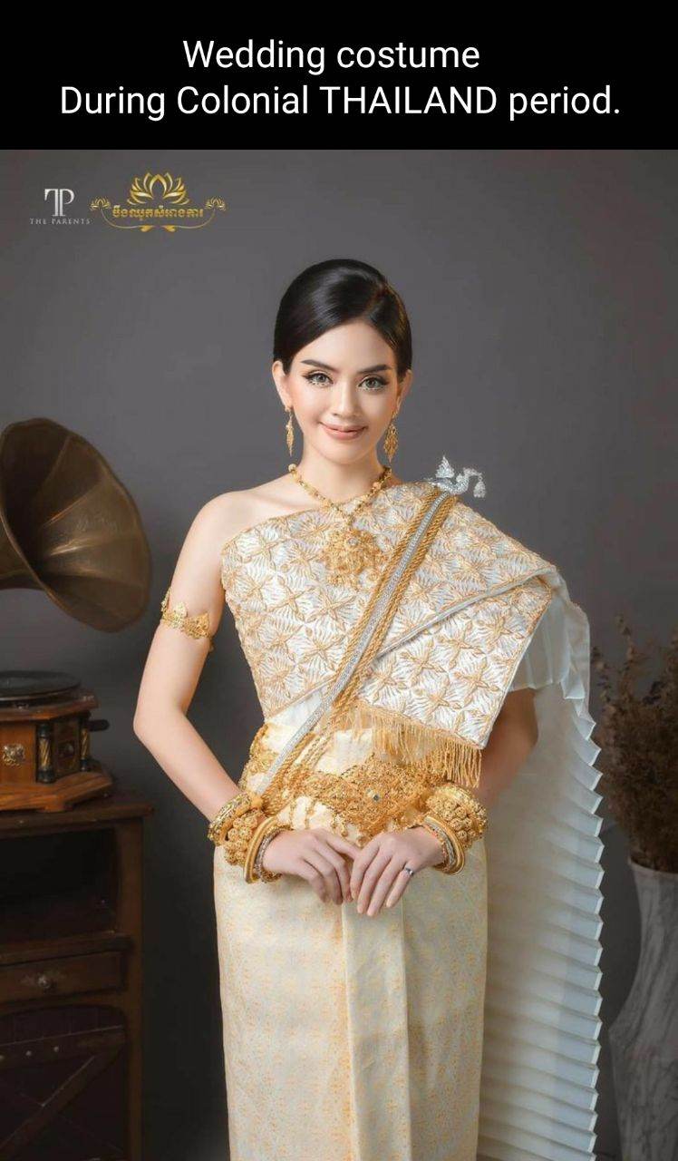 Thai dress in Cambodia