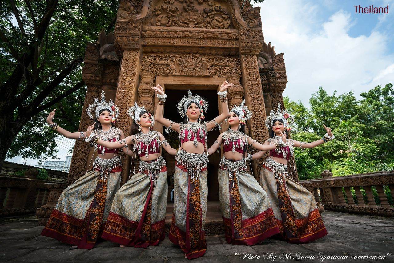The Beautiful of Thai Apsara performance | THAILAND 🇹🇭