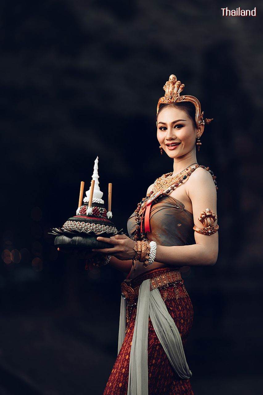 Loy Krathong Festival and The Beautiful of Nakee (Naga) Costume | THAILAND 🇹🇭