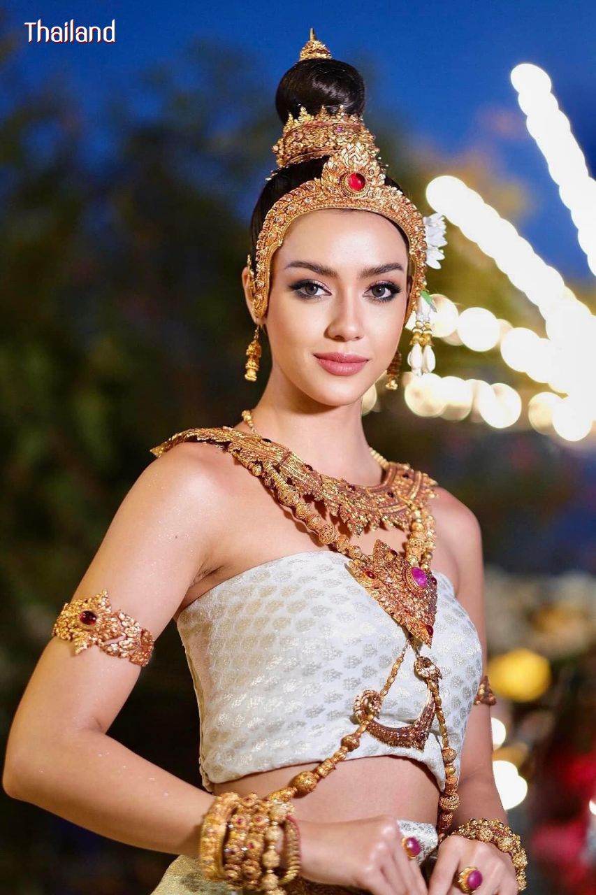 Amanda Obdam and The Beauty of Thai Traditional Dress | THAILAND 🇹🇭